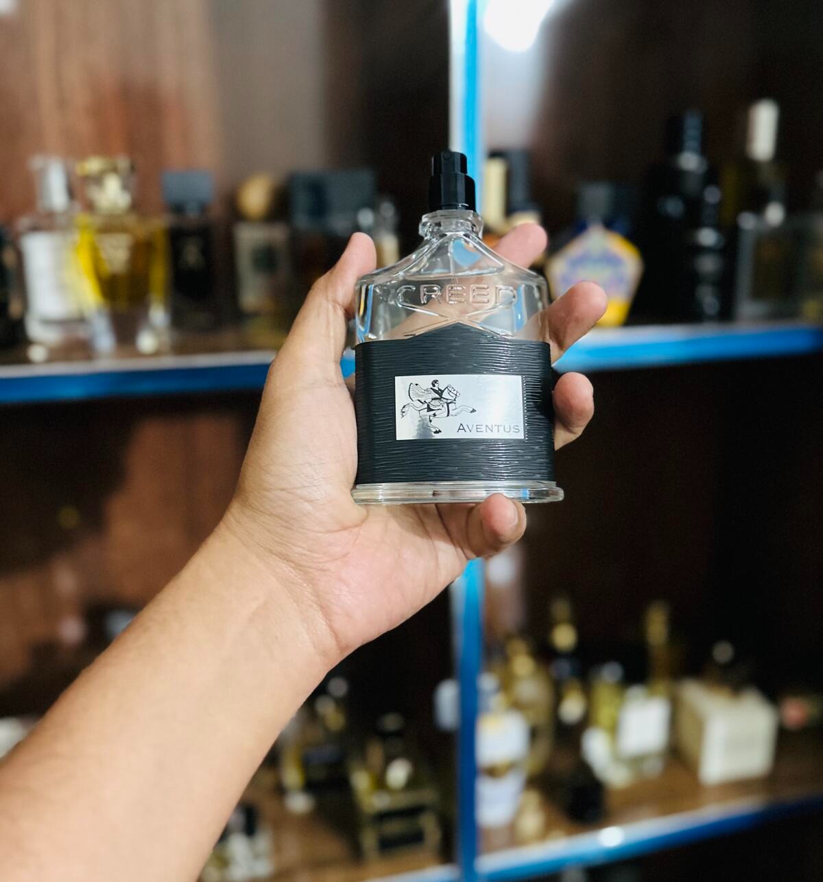 عطر أفينتوس من كريد للرجال، رذ - مراجعة Creed Aventus Dupe وسعره